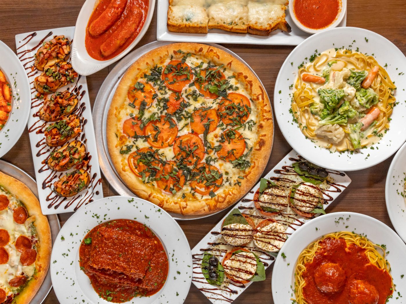 Di Leones Italian Restaurant storefront